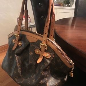 Authentic Louis VuittonTivoli Handbag